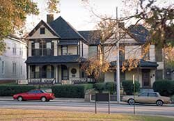Birth home of Martin Luther King Jr. on Auburn St. in downtown Atlanta ©2010, Kevin C. Rose/AtlantaPhotos.com